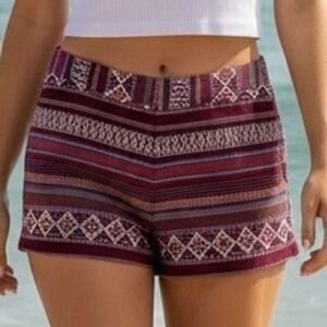 Womens Shorts Sz 8 Burgundy Tribal Geometric Woven Boho Festival Summer Beachy